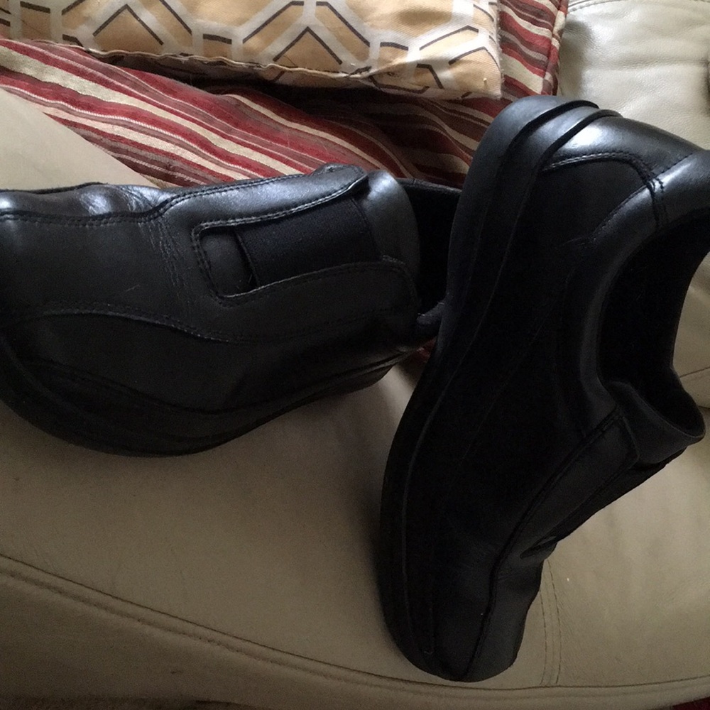 Slip Resistant Shoes